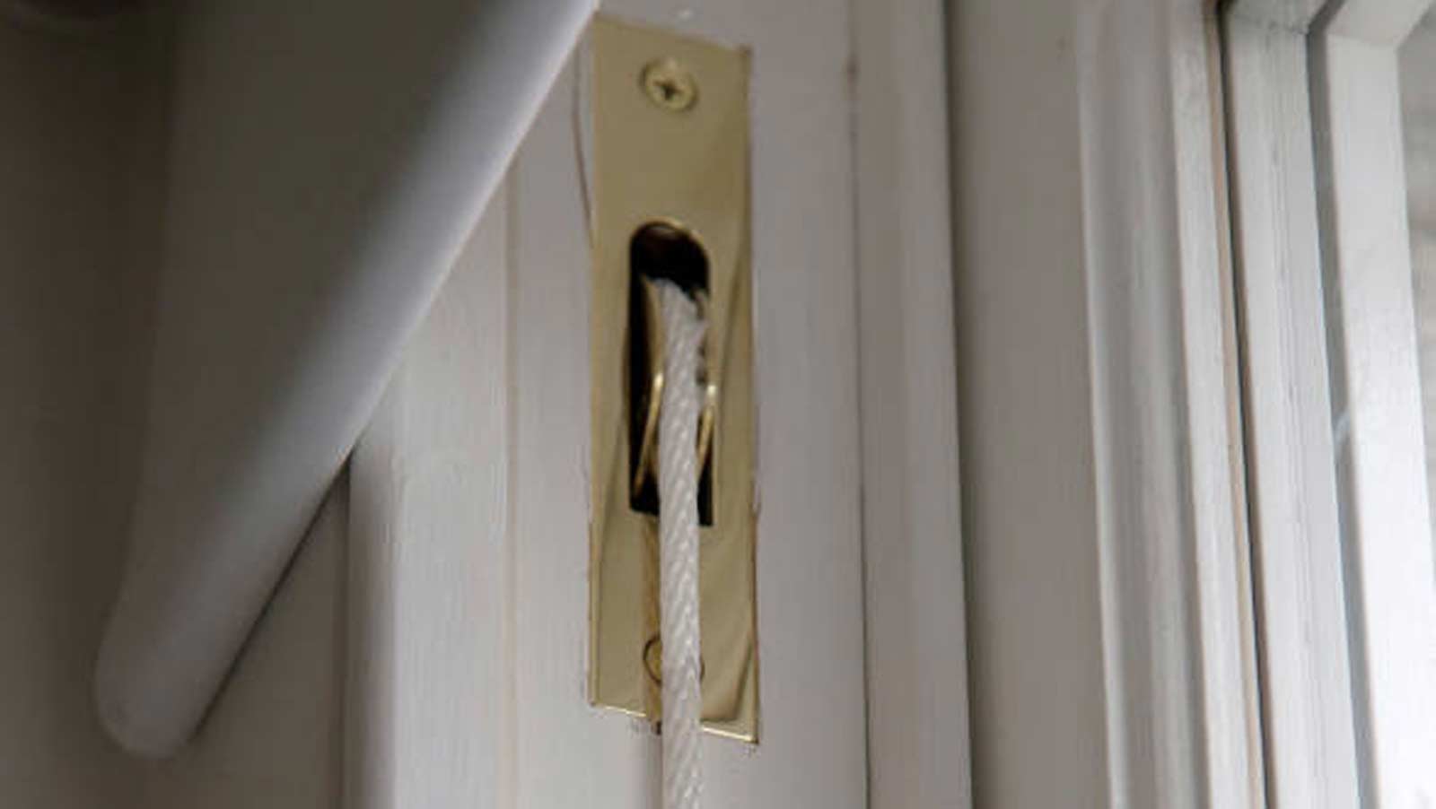Sash cord and pulley replacement inside a traditional timber sash window in Nailsea